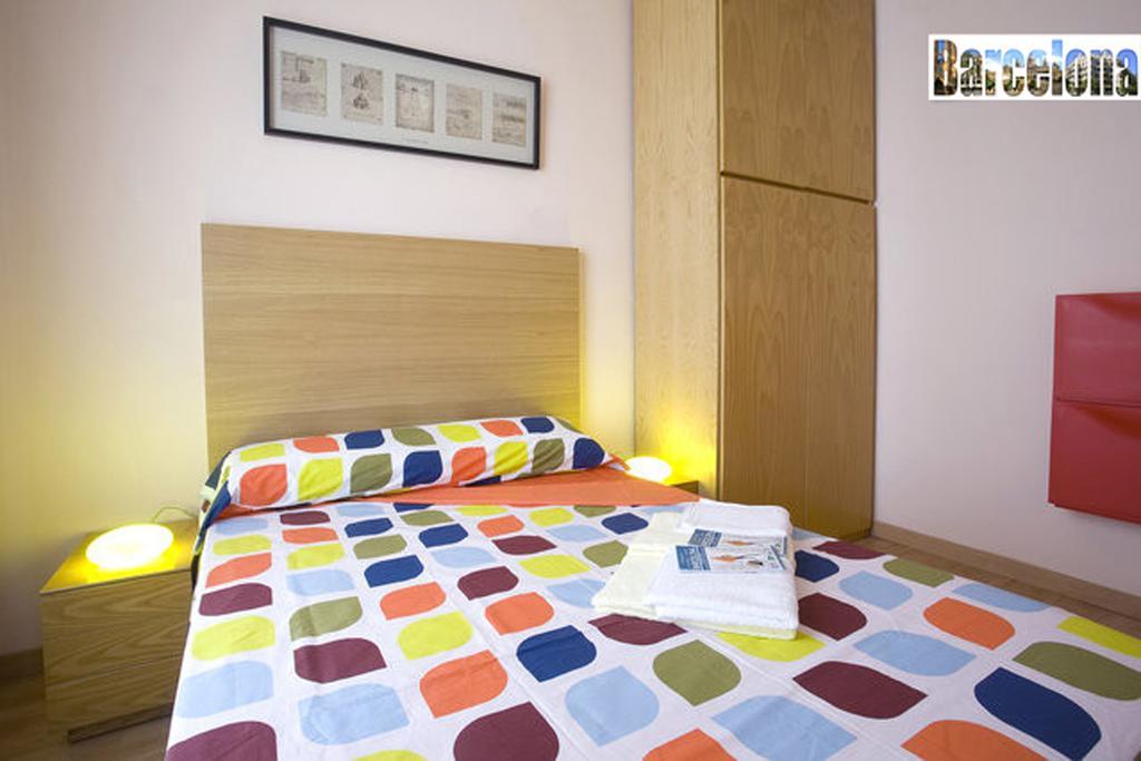 Barcelona Centric Apartment Room photo